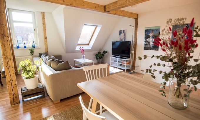 Andreasvorstadt Apartamento | ★ Modern & Bright 80m2 Maisonette Loft + Balcony ★