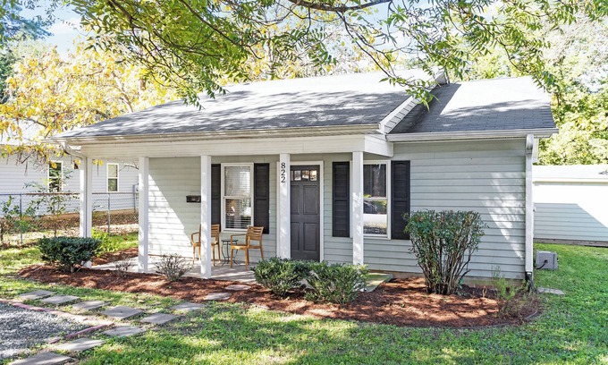 Durham Casa | Modern Bungalow Steps to Downtown and Duke