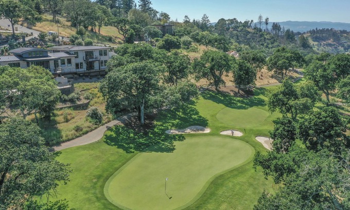 Santa Rosa Apartamento | Modern Casita with Gorgeous Views in Wine Country