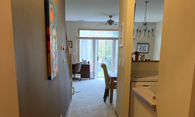 Carpentersville Casa | Modern, Clean, Peaceful Townhome