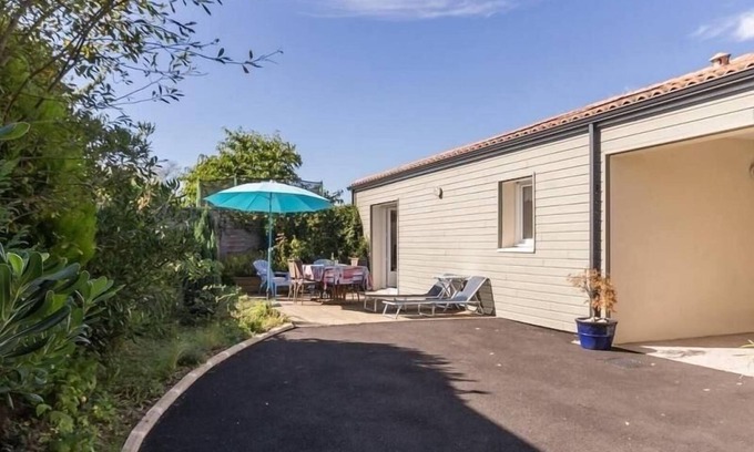 Pornic Cabaña | Casa cerca del centro de Pornic con jardín, terraza y parking privado