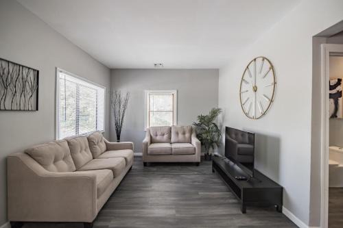 Lehighton Casa | Modern Coed Dorm 10 mins from Jim Thorpe