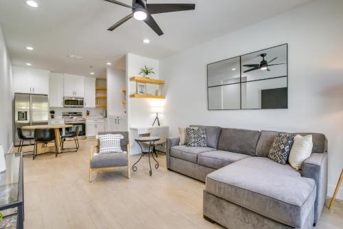 Brownsville Casa | Modern Comfort Centrally Located Brownsville Home