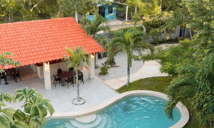 Buenavista Condominio | Modern Comfort Meets Tranquil Luxury: Stylish 1-Bedroom Condo with swimming pool