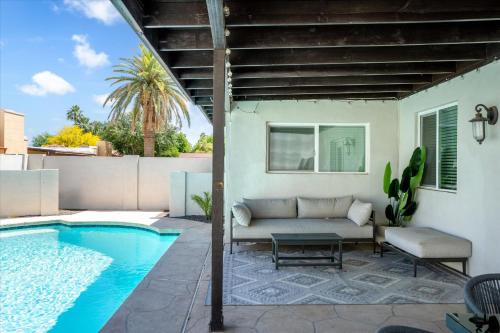 Litchfield Park Casa | Modern Comfort Pool BBQ Prime Location