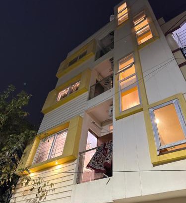 Kalyan Nagar Apartamento | Modern Comfortable 1BHK Prime location Service Apartments