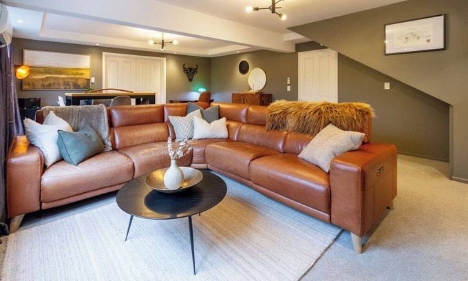 Spreydon Casa | Modern Comforts in Hoon Hay