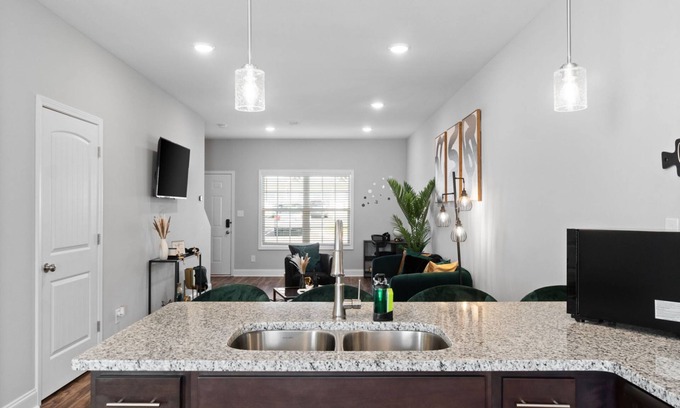 Clarksville Casa | Modern Comforts in Clarksville