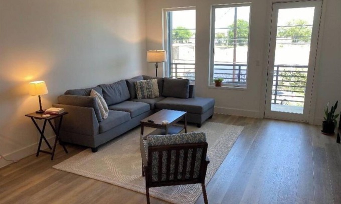 Govalle Condominio | Modern Condo in the Heart of East Austin