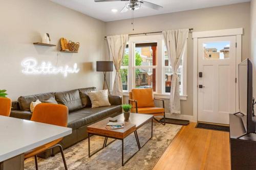 Butte Apartamento | Modern condo in the heart of uptown Butte - Unit A