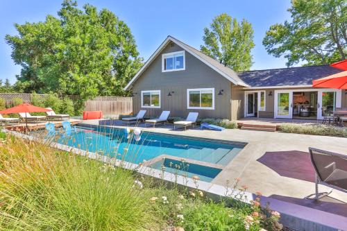 Sonoma Casa | Modern Country Retreat close to Sonoma Plaza