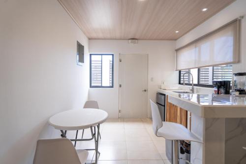 Uvita Apartamento | Modern Couple Apartment Near Marino Ballena