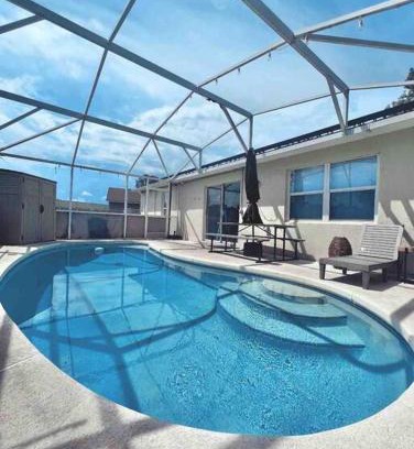 Poinciana Casa | Modern Cozy 5 Beds Private Getaway!