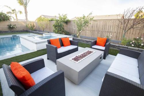 Coachella Casa | Modern Desert Retreat 2 mi Coachella Stagecoach