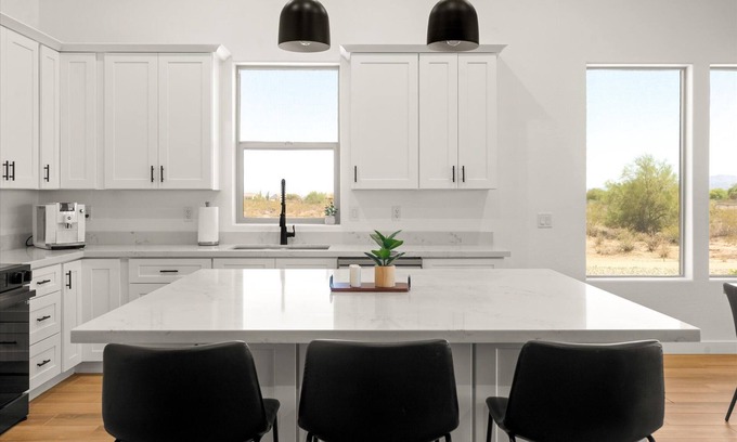 Surprise Casa | Modern Desert Retreat | Game Room + Lake Pleasant