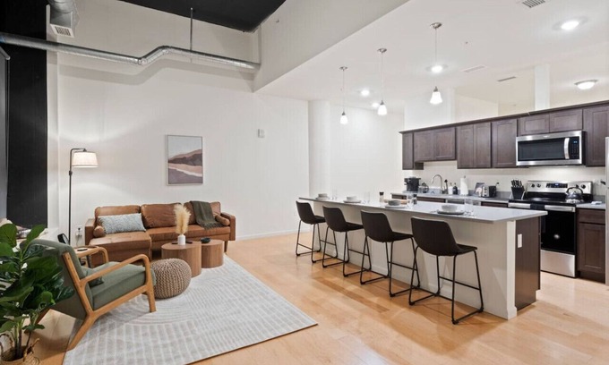 Central Business District Apartamento | Modern Downtown Apartment - 1BR