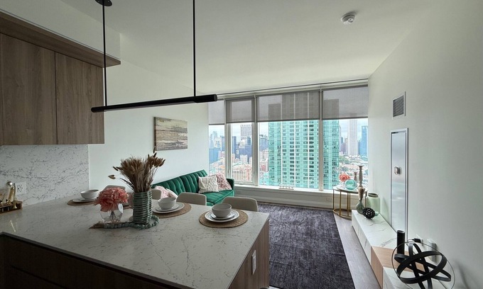 The Loop Apartamento | Modern Elegance meets Chicago High Rise 1-bedroom apt with a breathtaking view