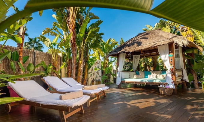 San Antonio Bay Casa | Moderna Casa para 6 personas.