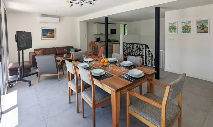 Lambesc Casa | Modern Escape in Provence
