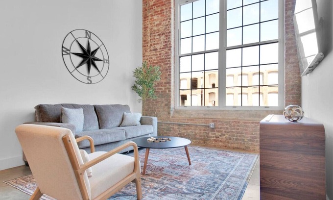 Judson Apartamento | Modern Escape | Pool | Easy Access to DT & More!