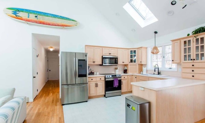 Harwich Casa | Modern Family Getaway In Harwich