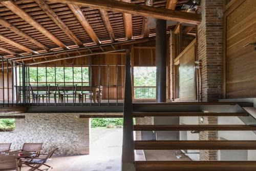 Asolo Casa | Modern Farmhouse in Pagnano Italy near Forest