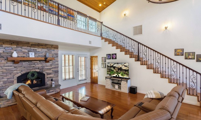 Julian Casa | Modern Farmhouse in the quaint town of Julian in the San Diego Mountains