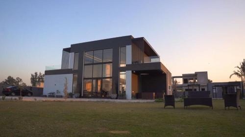 Punjab Villa | Modern farmhouse