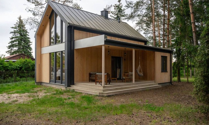 Nieporet Casa | Modern Farmhouse Zegrze - by Rentujemy