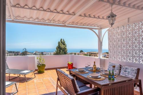 Almunecar Apartamento | Modern Flat with Big Terrace and Magical View