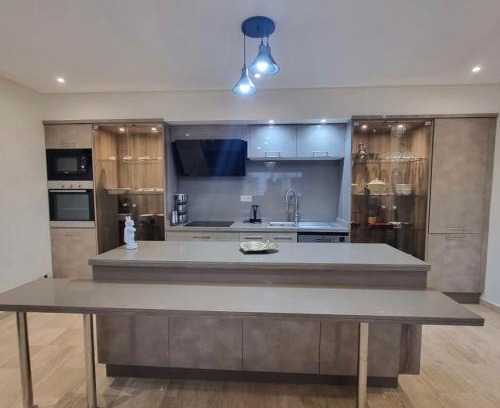 Ain Diab Apartamento | Modern gated apartment 2 bedroom 2 baths Beachside with pool