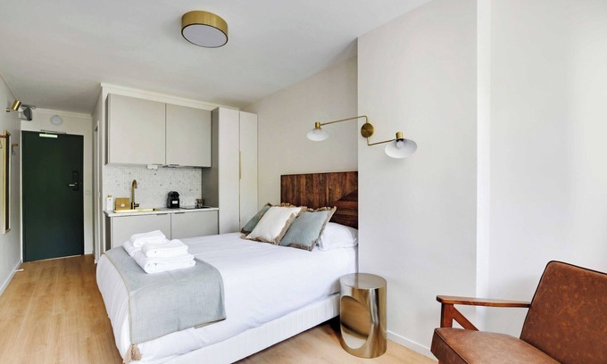 Meudon-la-Foret Apartamento | Modern "green Suites" Residence - Meudon/velizy