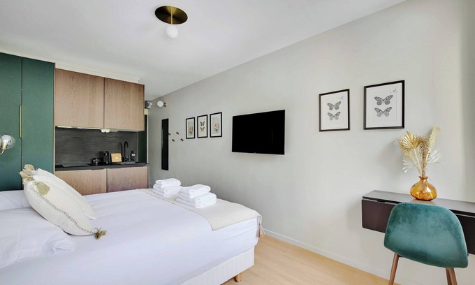 Meudon-la-Foret Apartamento | Modern "green Suites" Residence - Meudon/velizy