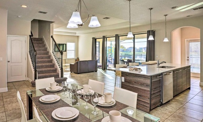 Haines City Casa | Modern Haines City Home with Pool and Lanai!