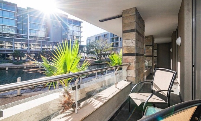 Victoria and Alfred Waterfront Apartamento | Modern Harbour Hideaway