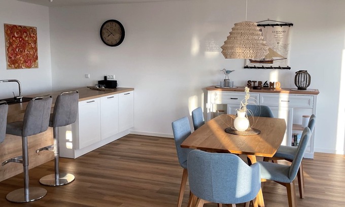 Schillig Apartamento | Modern, high-quality vacation apartment, sauna, large balcony, sea view, close to the beach