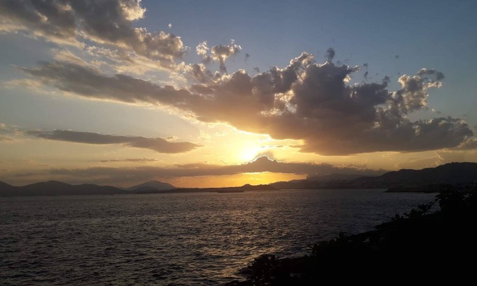 Piraeus Apartamento | Modern home, fully equipped, two minutes from the Sea, restaurants, bars.