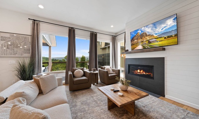 Deep Gap Cabina | Modern Home in High End Community