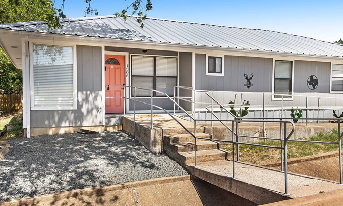 Llano Casa | Modern home in town with central AC, WiFi, & W/D - see the best of Hill Country
