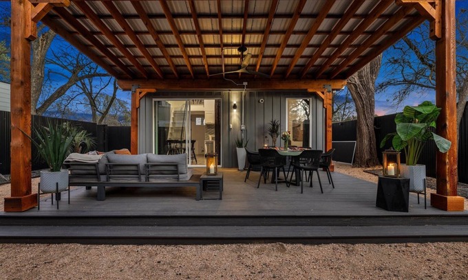 East MLK Casa | Modern Home with Hot Tub | Near Downtown