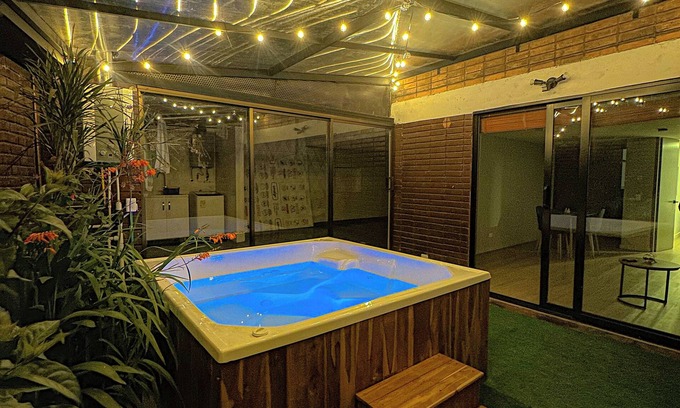 Bogota Casa | Moderna vivienda con jacuzzi privado