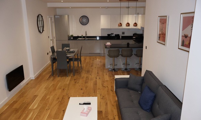 Birmingham City Centre Casa | Modern house in jewellery quarter
