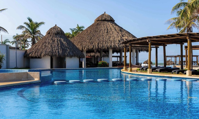 Boulevard Barra Vieja Casa | Casa moderna | 3 hab. y piscina | Acapulco