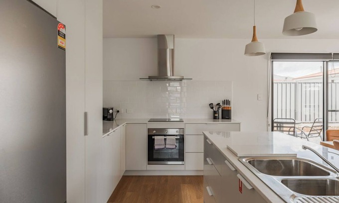 Devonport Casa | Modern living with simplistic charm