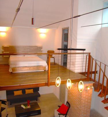 Bulciago Apartamento | Modern Loft Near Lake Como