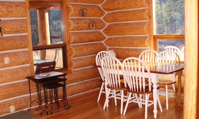 Cherryville Cabina | cabaña de madera moderna en la naturaleza virgen en un lago privado