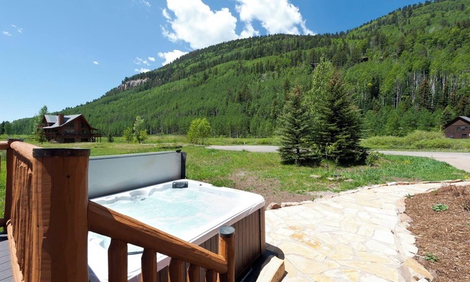 Purgatory Casa | Cabaña de madera con increíbles vistas - Ping Pong / Fire Pit - Piscina climatizada / jacuzzis