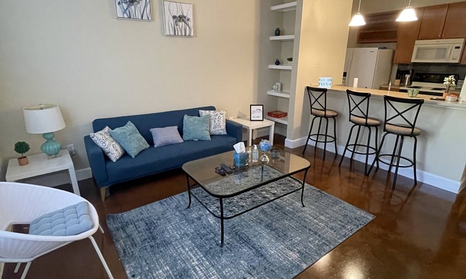 Washington Ave./ Memorial Park Apartamento | Modern Luxe 2 Bedroom Apt in Houston Heights