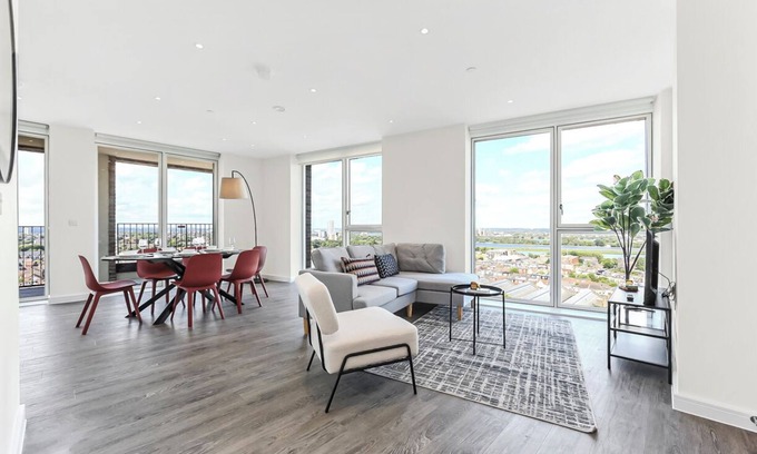 Streatham Apartamento | Modern Luxurious 3BR Flat with Lovely Views
