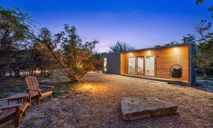 Wimberley Cabina | Modern, Luxurious Tiny Home at The Cedars Ranch